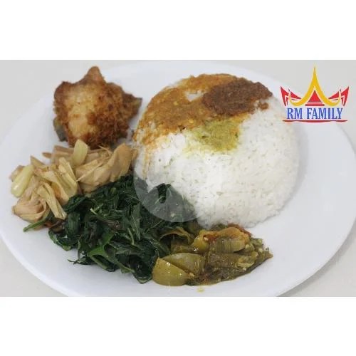 Rumah Makan Family: Santapan Harian yang Menghidupkan Jiwa Cilacap